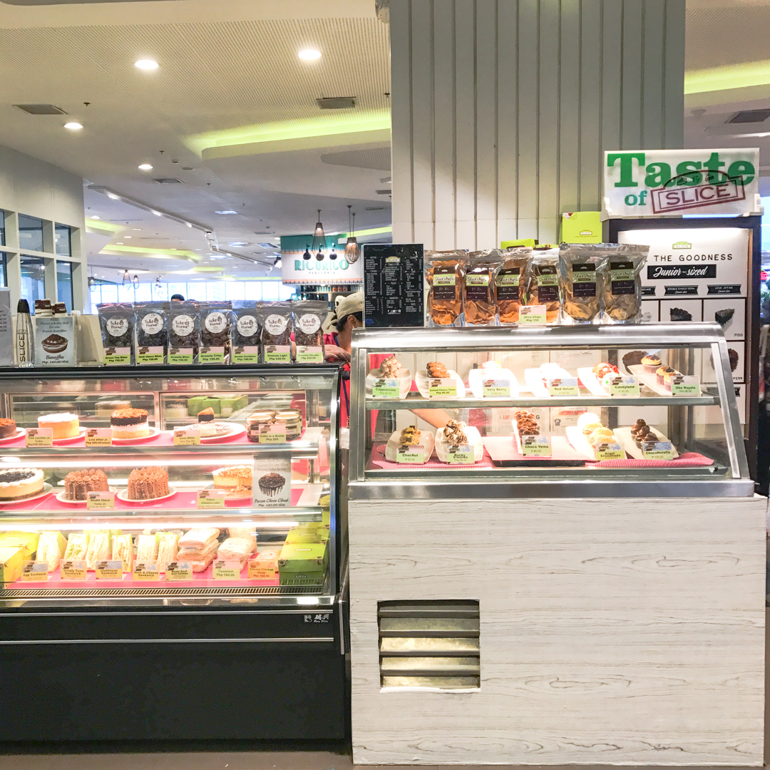 18 Popular Dishes You Should Try at SM Aura Food on Four Booky