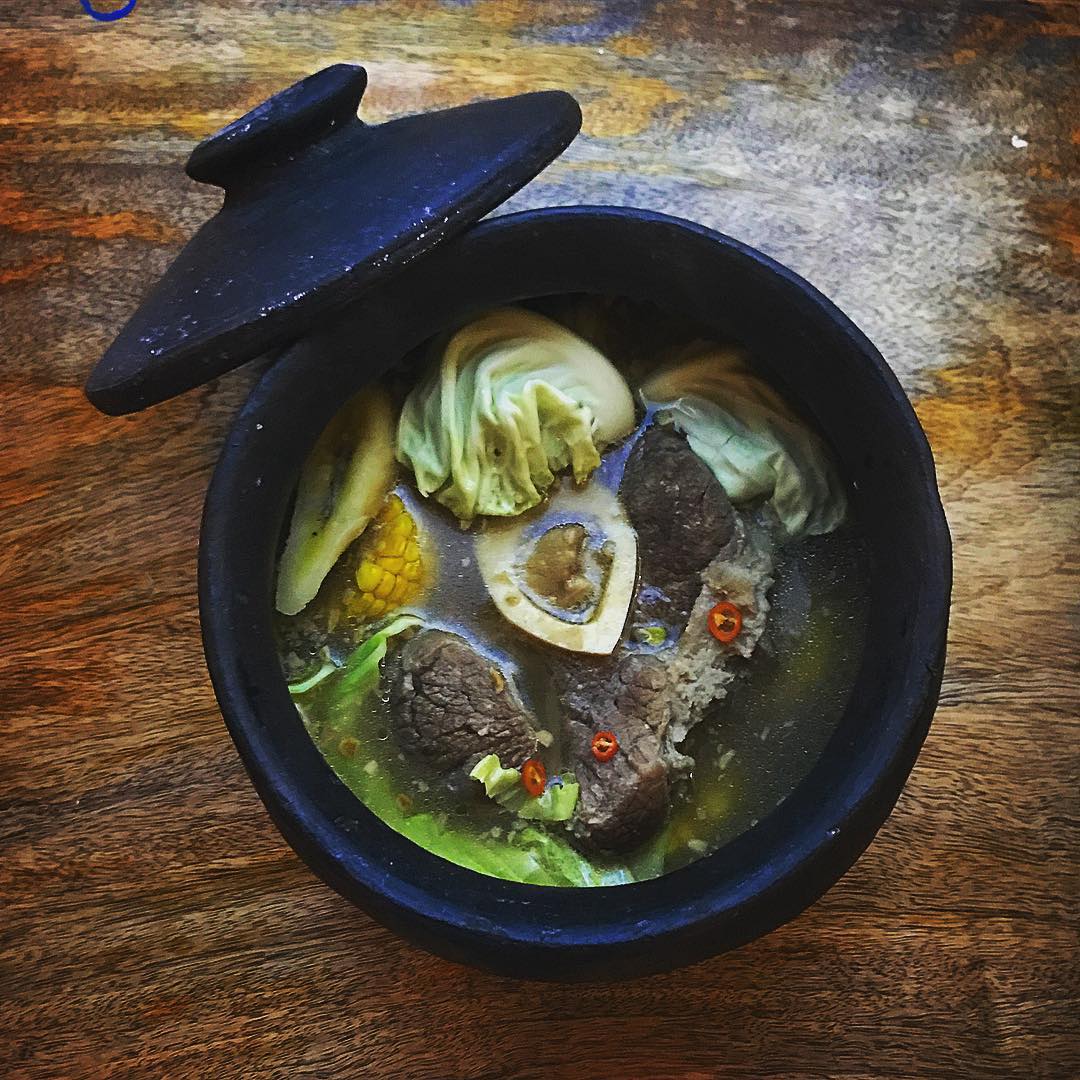 restaurants in makati, restaurants in poblacion, bars in makati, late night bars, alcoholic beverages, cocktails, cocktail recipes, best bars in poblacion
