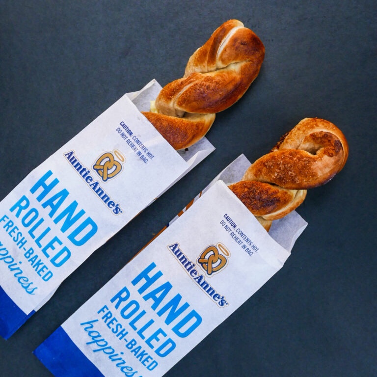 Creme Brulee Pretzel â Auntie Anneâs