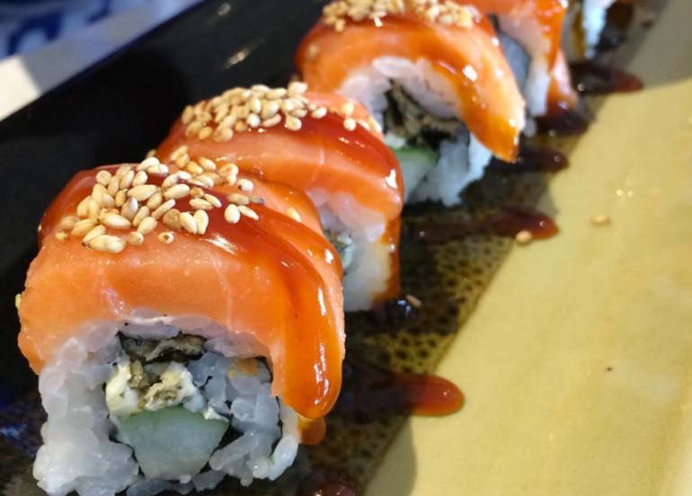 salmon-roll