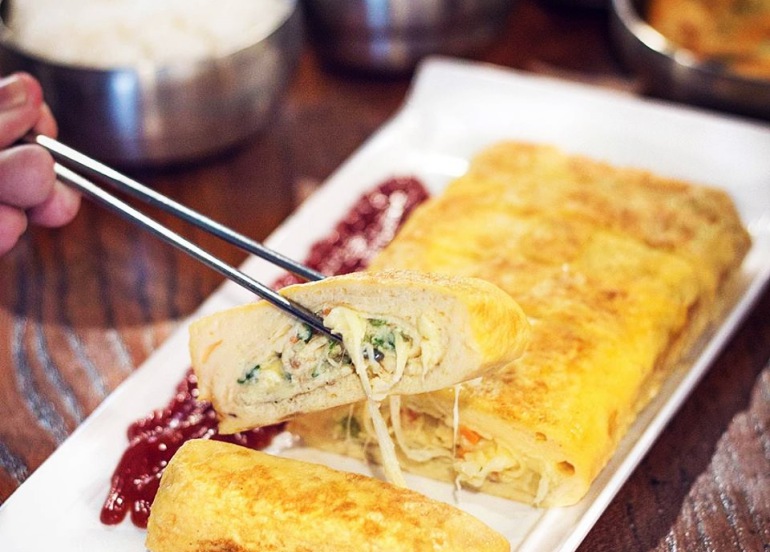 678 korean restaurant egg rolls