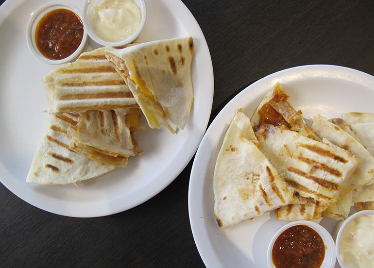 chicken-quesadilla