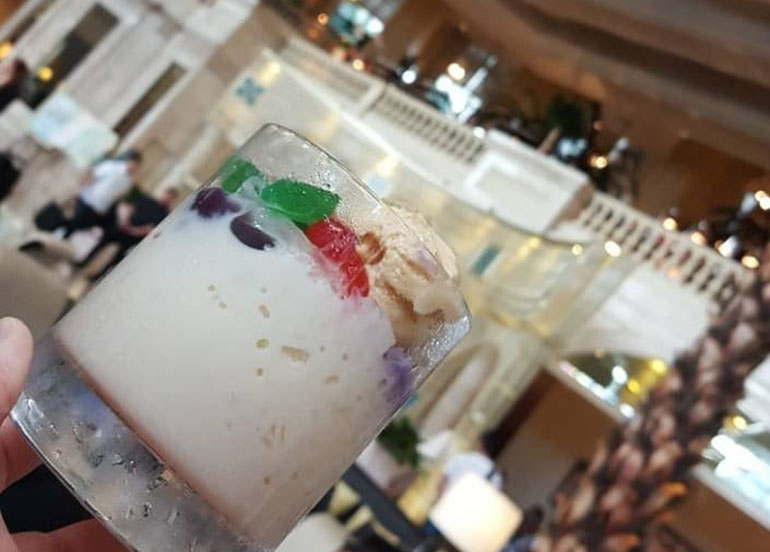 the lobby, manila peninsula, halo-halo, filipino food, filipino desserts