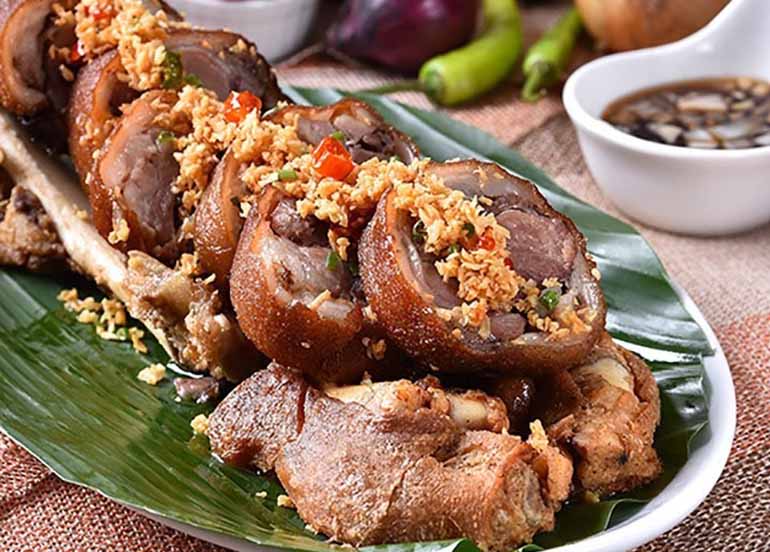 boneless crispy pata