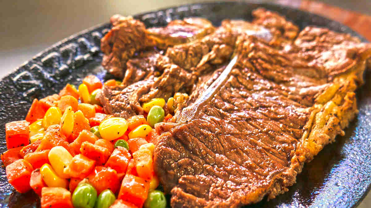 8 Steak Places in MOA for your Meaty Cravings! Booky