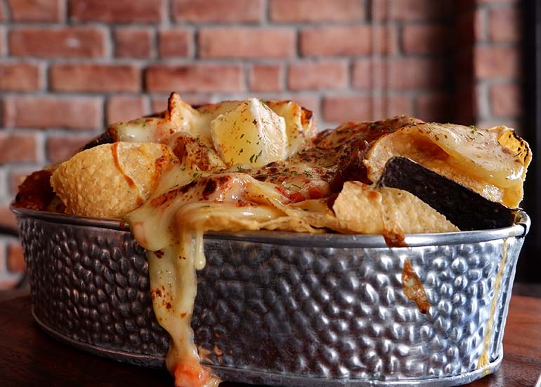 mama's nachos