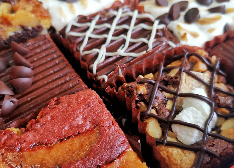 Where to Get Brownies/Bars Perfect For Gift Giving Booky