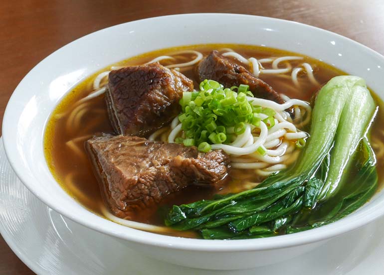 beef noodles soup