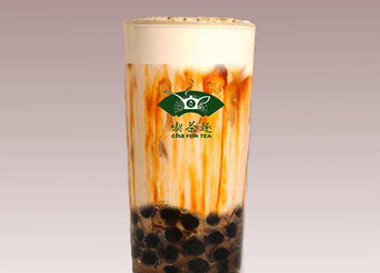 milk-tea-with-brown-sugar-pearls