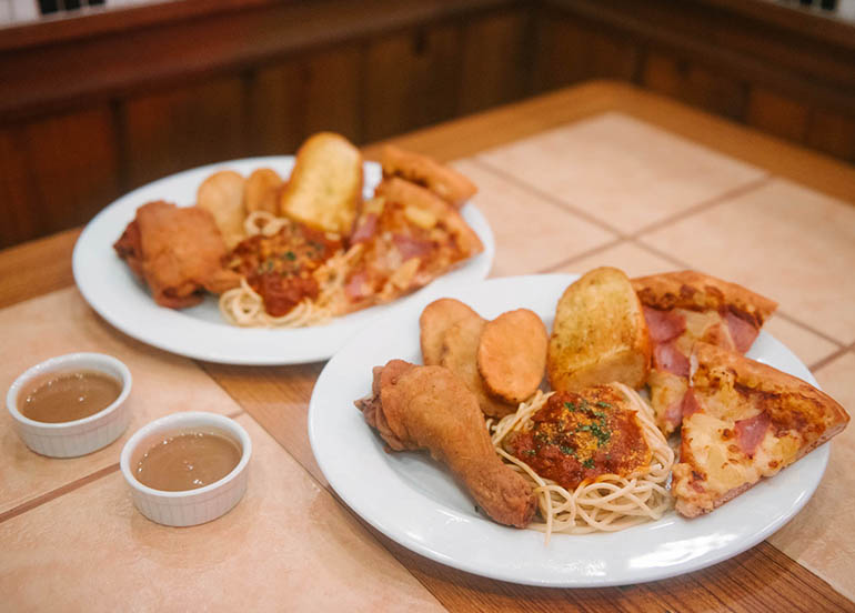 Bunch of Lunch from Shakey's