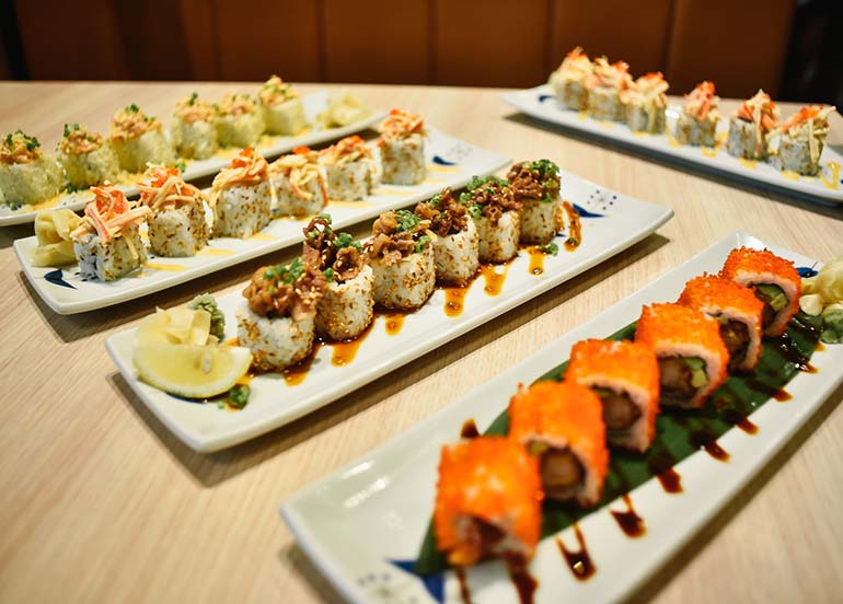 Maki Rolls from Yayoi, SM Megamall