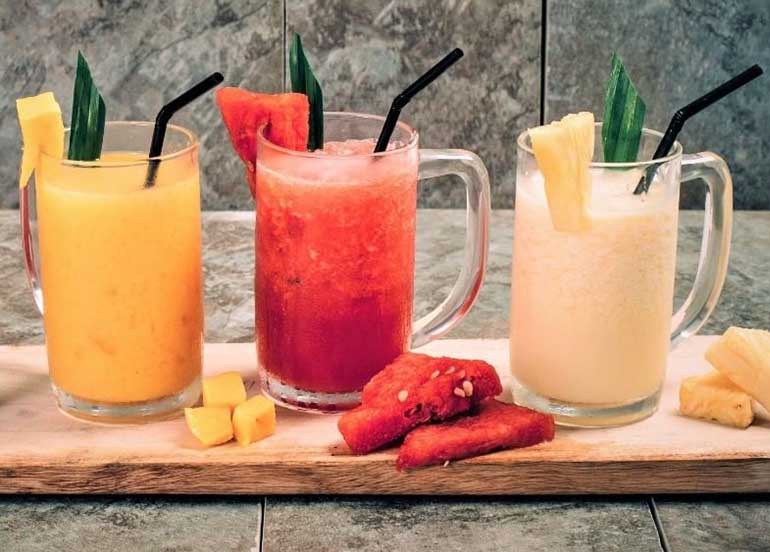 Fruit Shakes form 7107 restaurant