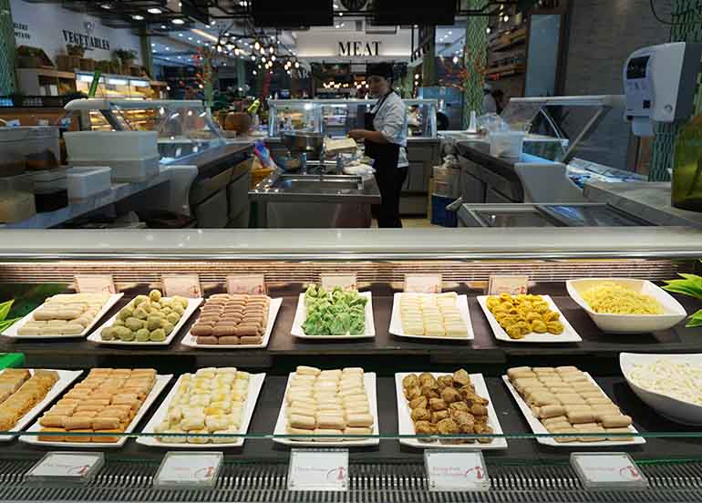 four seasons hotpot mall of asia