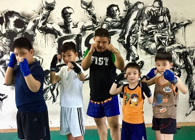 kids-muay-thai-class