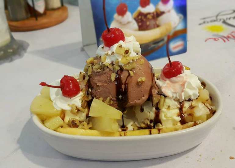 ice cream, national ice cream day, banana split