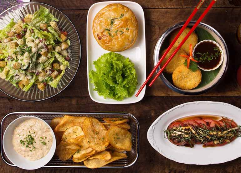 Global Bar Chow from Polilya