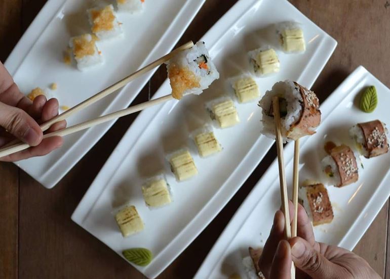 vegetarian-sushi
