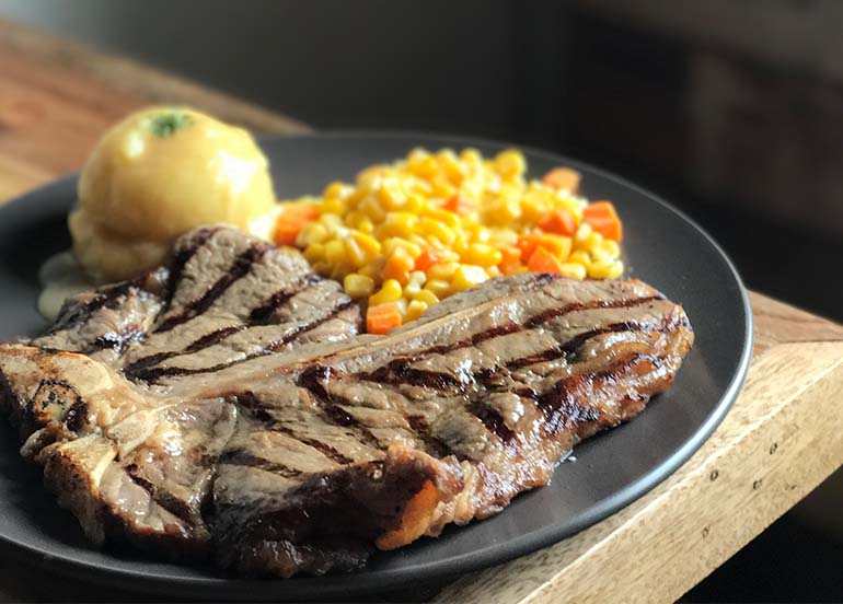 Steak from Blakes Wings and Steaks