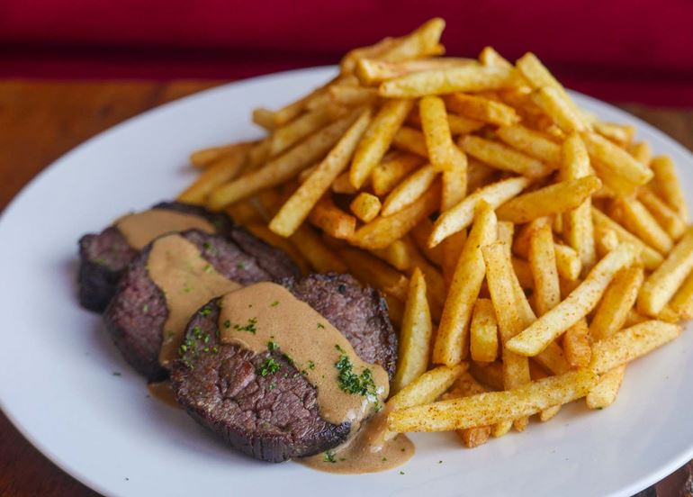 steak-and-fries