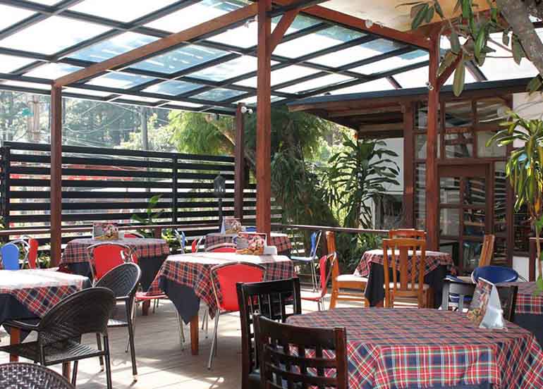 Cafe Will Al Fresco Dining Area