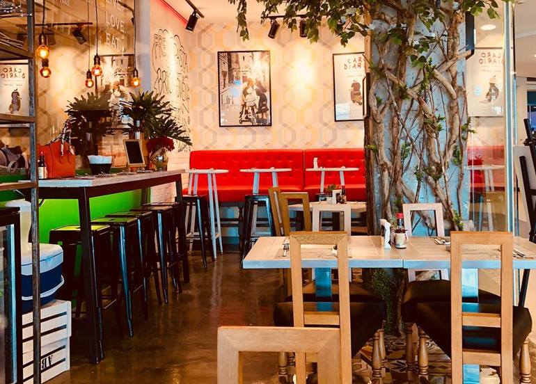 bistro-ravioli-interiors
