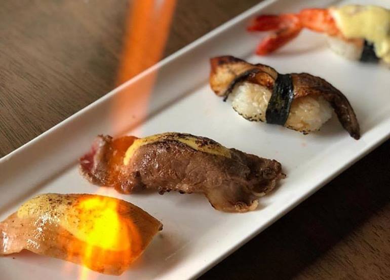 sushi-plate