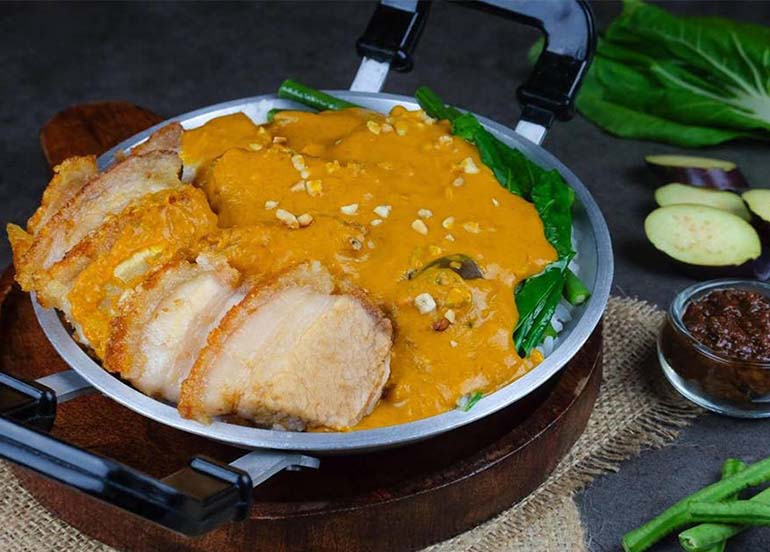 Kare Kare from Kuxina