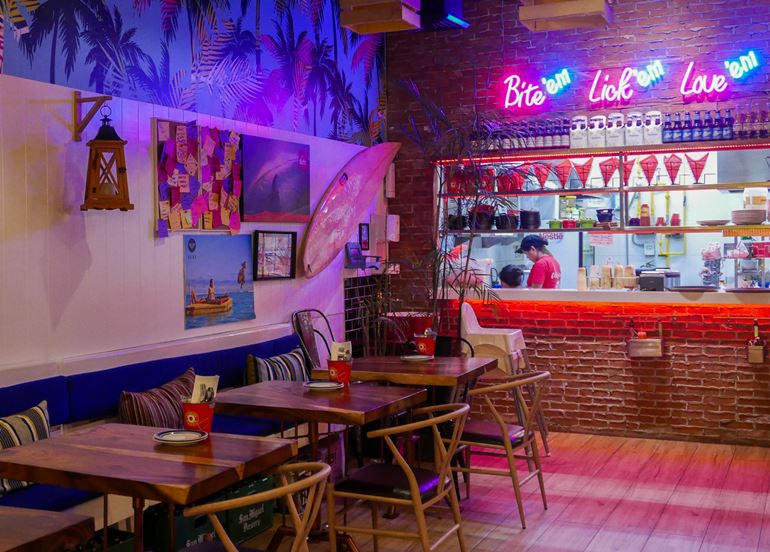 sunrise-buckets-interior