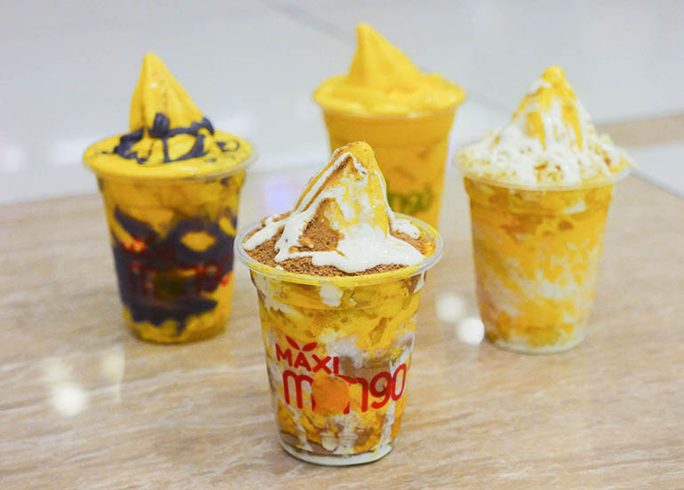Maxi Floats from Maxi Mango