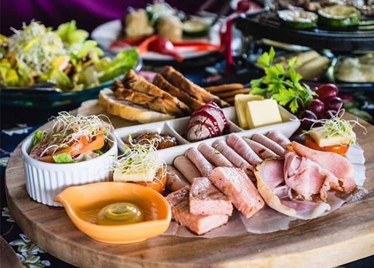 Vieux Chalet Swiss Restaurant – Sitio Sampaguita Various Hams