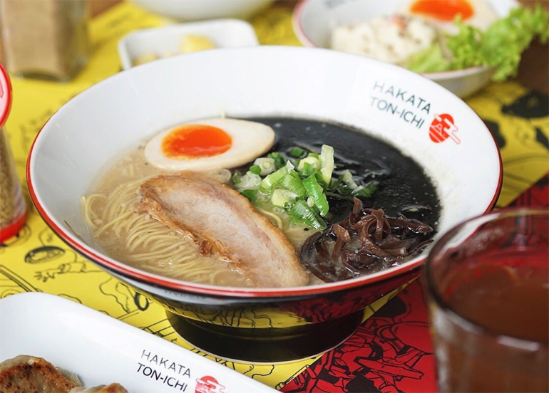 Ramen from Hakata Ton-ichi