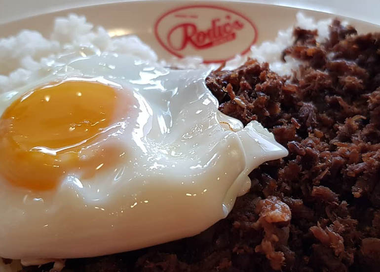 Tapsilog from Rodic's