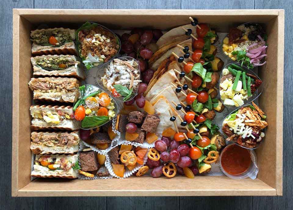 juju-eats-catering-box
