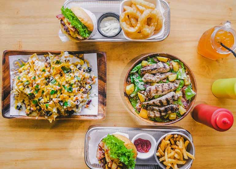 Burgers and Nachos from Burger Geek