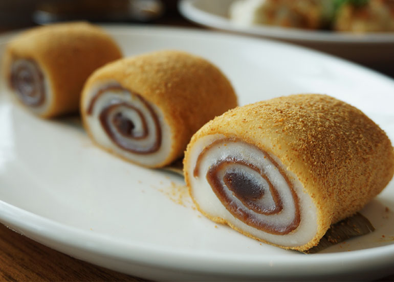 Glutinous Rice Roll with Red Bean Pasta from Paradise Dynasty