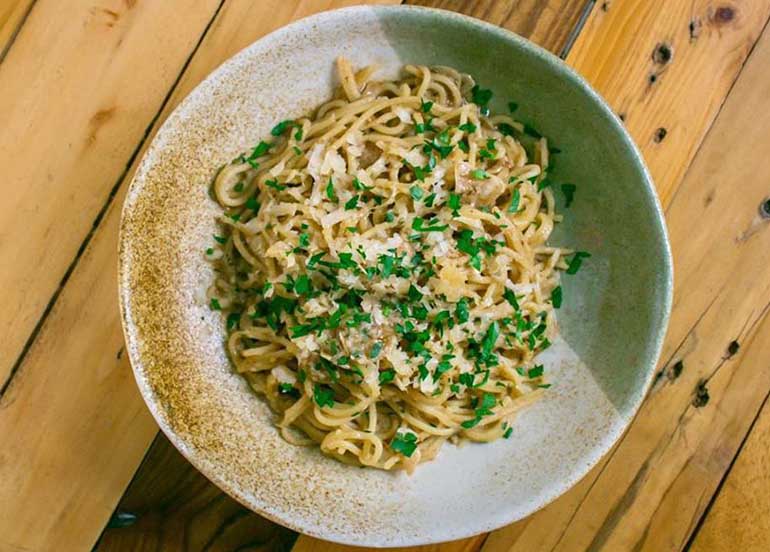 5 Garlic Pasta from Earth Kitchen