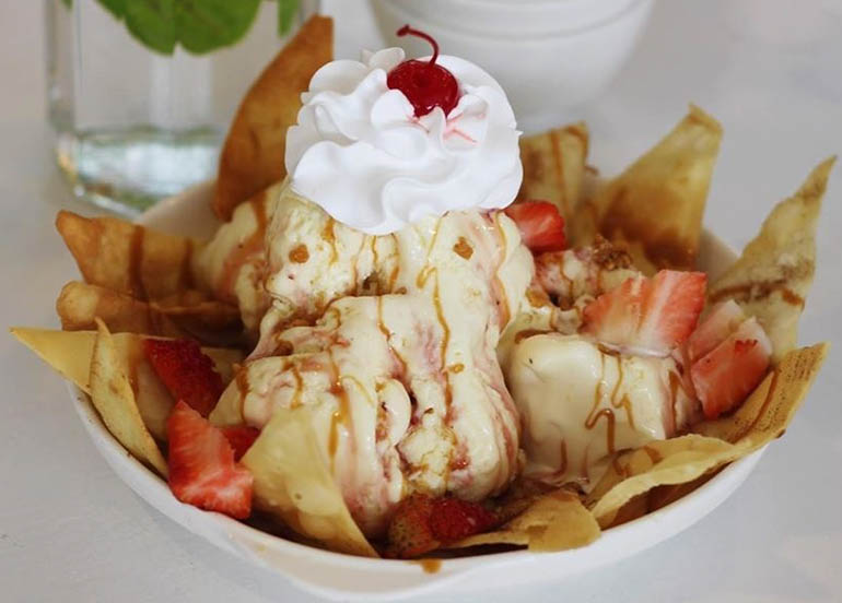 Dessert Nachos from Canto Bogchi Joint 