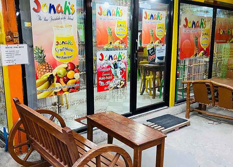 Jonah's Fruit Shake Boracay Facade