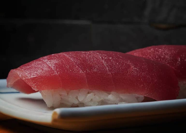 Maguro-Nigiri-from-Tomo-Japanese-Dining
