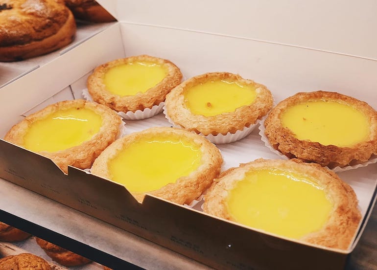 Honolulu HK Cafe egg tarts