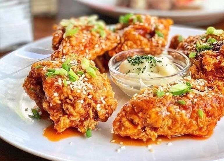 Honey Sriracha Wings from Estos Kitchen Cafe