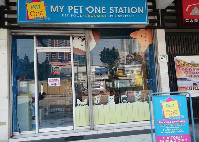 Pet Supply Stores That Are Still Open Offer Delivery Booky