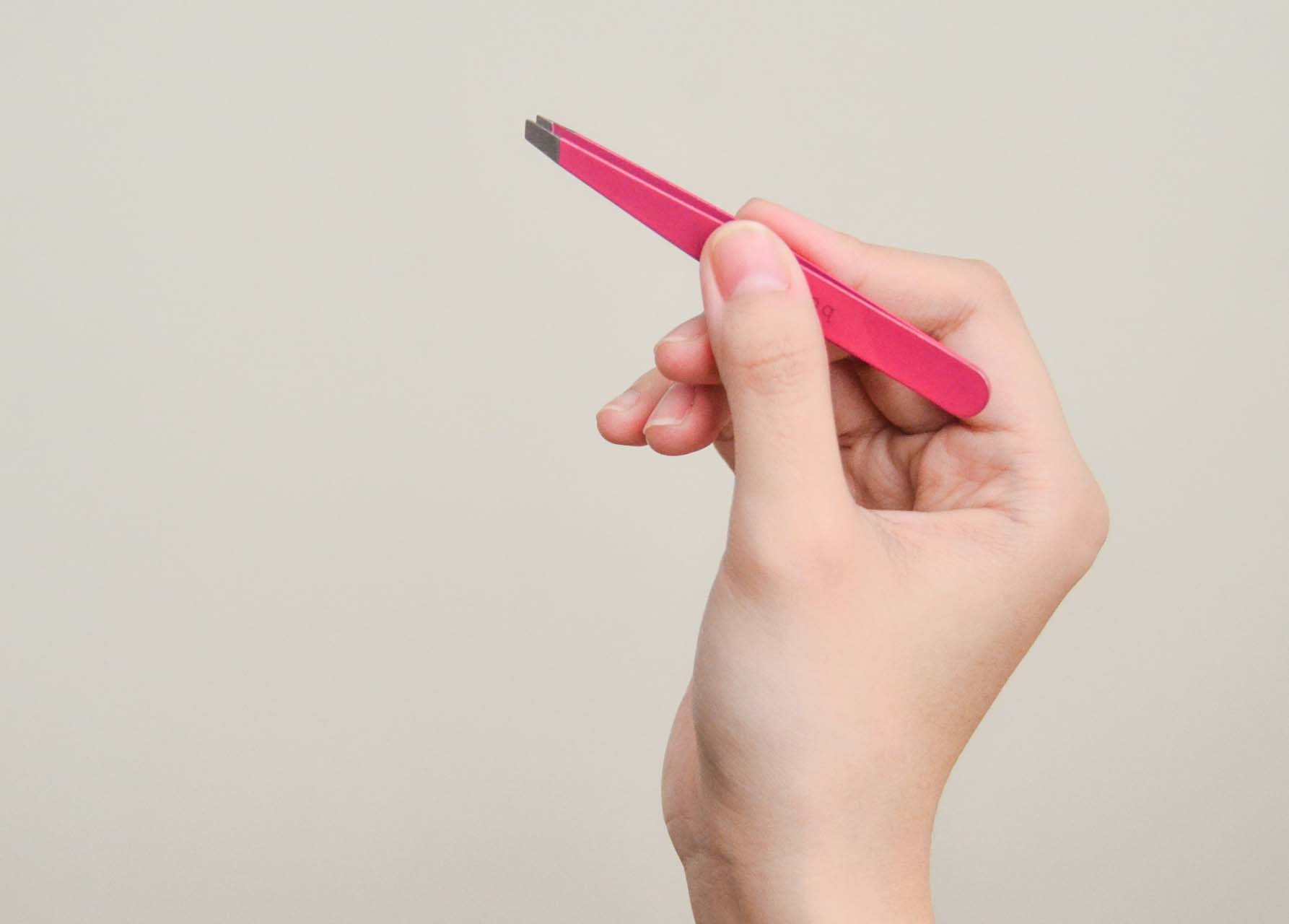 pink-tweezers