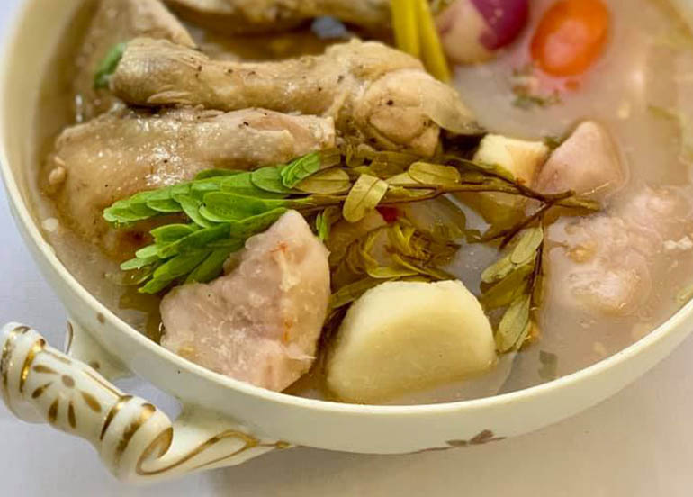 Sinampalukang-Manok-from-Sonya's-Garden