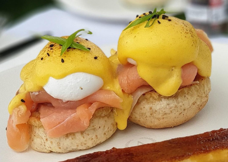 Breakfast at Antonio's eggs benedict
