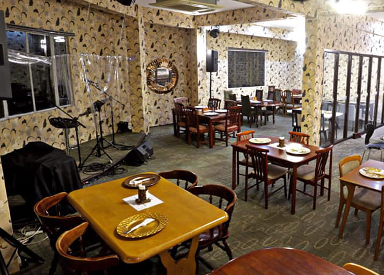 cathedral-food-avenue-interiors