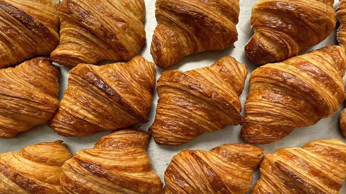 Your Guide to Different Kinds of Pastries in Manila Booky
