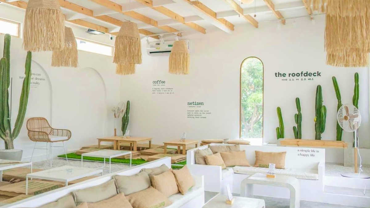 10 Instagrammable Cafes With Great Natural Lighting in Manila | Booky